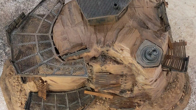 Desert Mesa Miniature Terrain